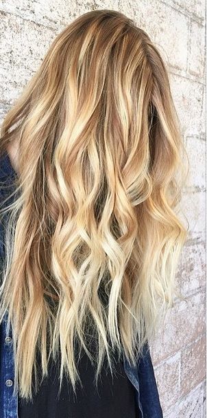 Blonde meches in blond haar